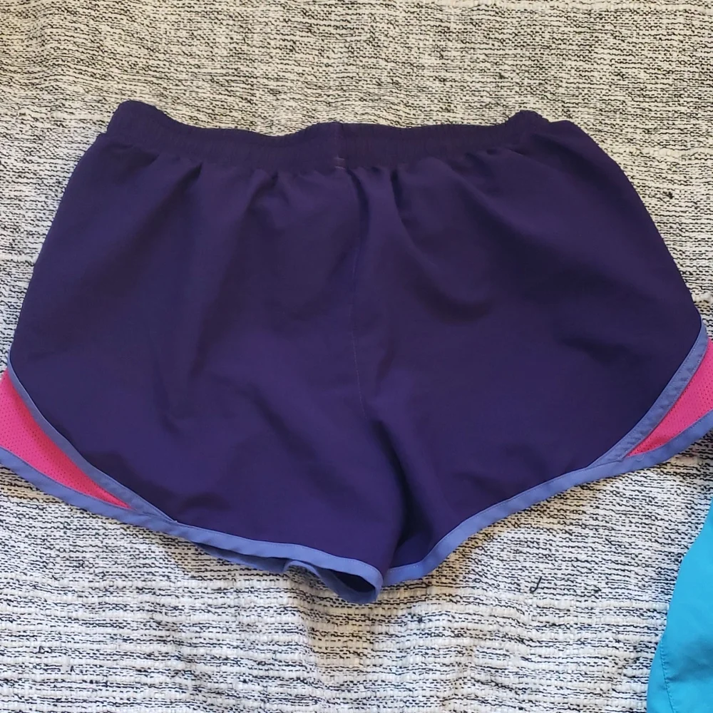 Nike & Under Armour Shorts Bundle XS - Picture 9 of 10